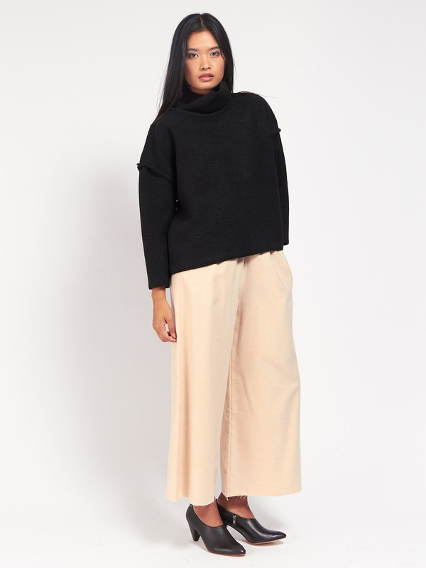 Priory Que Sweater Priory Que Sweater
