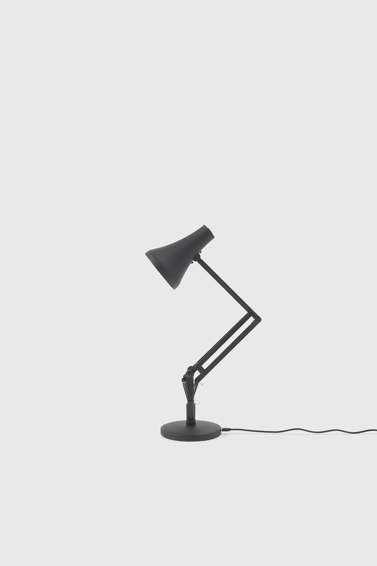 新作人気モデル Black Carbon MINI 90MINI 【新品⭐️】ANGLEPOISE - フロアスタンド