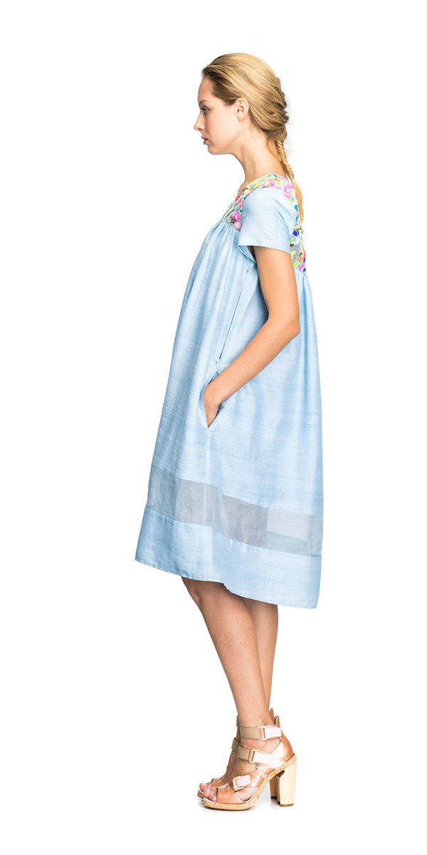 SUNO FLORAL EMBROIDERY BABYDOLL DRESS SUNO FLORAL EMBROIDERY BABYDOLL DRESS