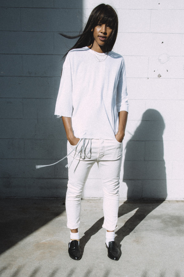 L'EQUIP OPTIC WHITE 3/4 BOX CREW L'EQUIP OPTIC WHITE 3/4 BOX CREW