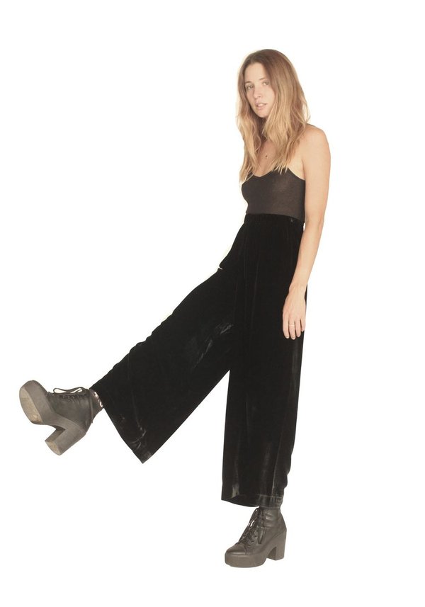 Strathcona Black Silk Velvet Wide Leg Culotte Pant Strathcona Black Silk Velvet Wide Leg Culotte Pant