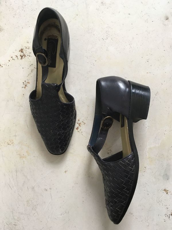 The Shudio Vintage Black Braided Leather Block Heeled Flats with strap (Sz 8.5) The Shudio Vintage Black Braided Leather Block Heeled Flats with strap (Sz 8.5)