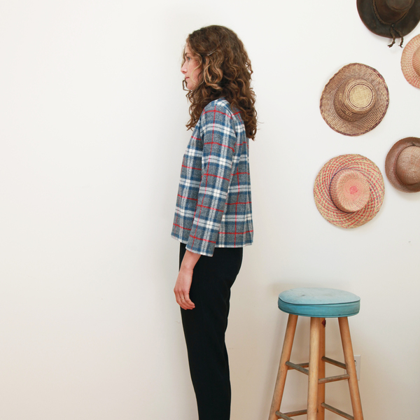 Me & Arrow Basic top - Fuzzy Grey Plaid Me & Arrow Basic top - Fuzzy Grey Plaid