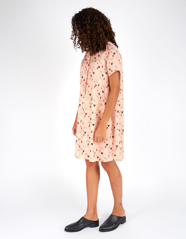 Dusen Dusen Oversize Tee Dress Pink Five Dot Dusen Dusen Oversize Tee Dress Pink Five Dot