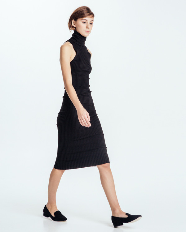 Giu Giu Nonna Sleeveless Turtleneck in Black Giu Giu Nonna Sleeveless Turtleneck in Black