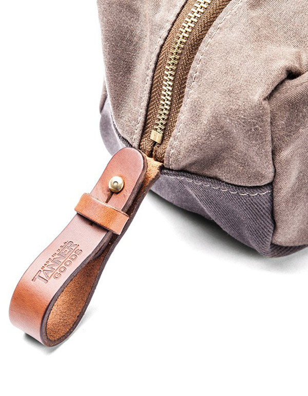 Tanner Goods Drifter Dopp Kit Obsidian Tanner Goods Drifter Dopp Kit Obsidian