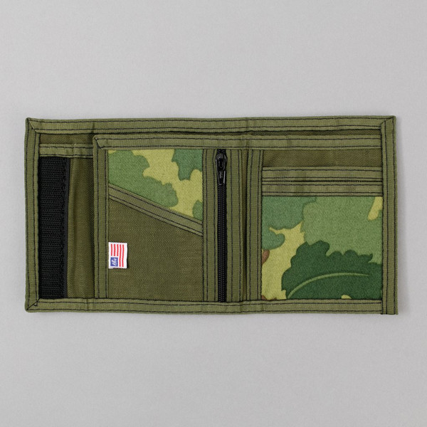 Men's The Hill-Side EZ Wallet Mitchell Camo Twill Men's The Hill-Side EZ Wallet Mitchell Camo Twill