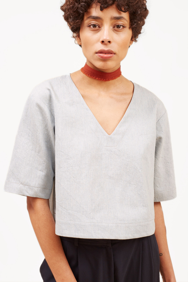 Waltz Drop Shoulder V-neck Top in Cotton/Linen Canvas Waltz Drop Shoulder V-neck Top in Cotton/Linen Canvas