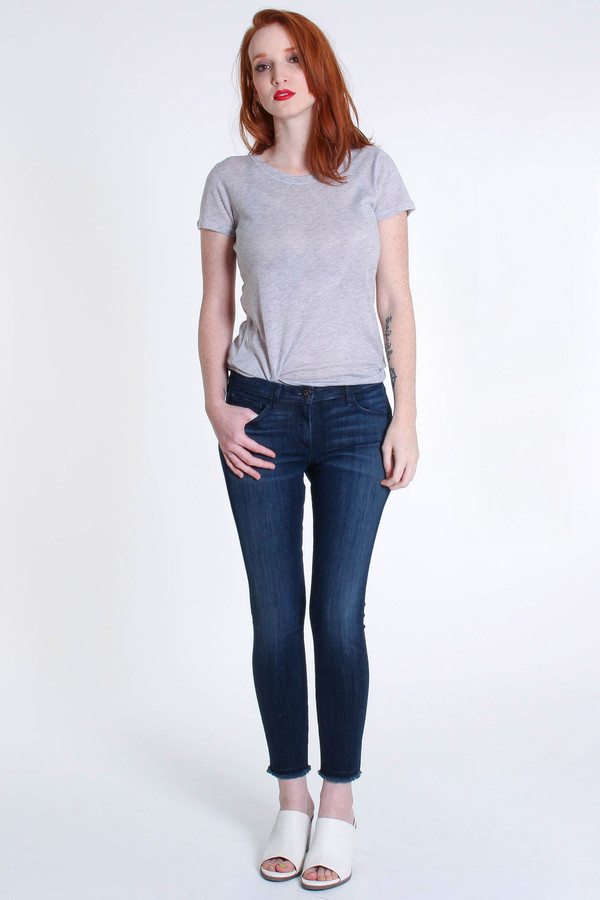 3x1 Crop fray in diver 3x1 Crop fray in diver