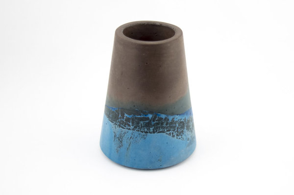 Vesta Vase by Concrete Cat Vesta Vase by Concrete Cat