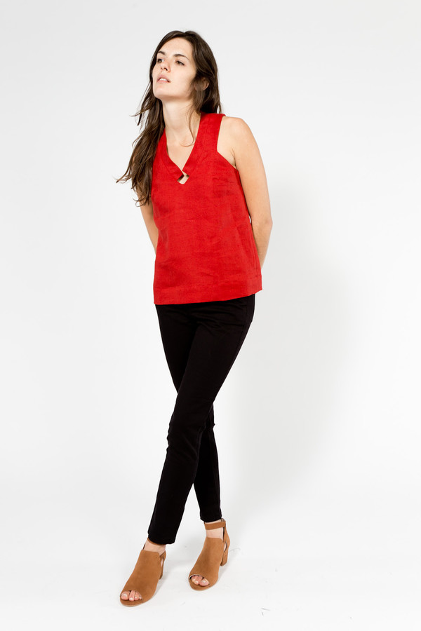 Carleen Diamond Neck Top Carleen Diamond Neck Top