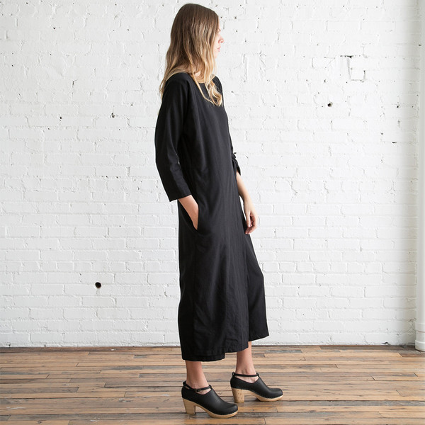 Black Crane Folding Jumper - Black Black Crane Folding Jumper - Black