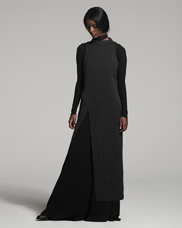 VOZ Apparel Slit Tunic VOZ Apparel Slit Tunic