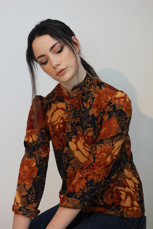 Hey Jude Vintage Floral Motif Longsleeve Hey Jude Vintage Floral Motif Longsleeve