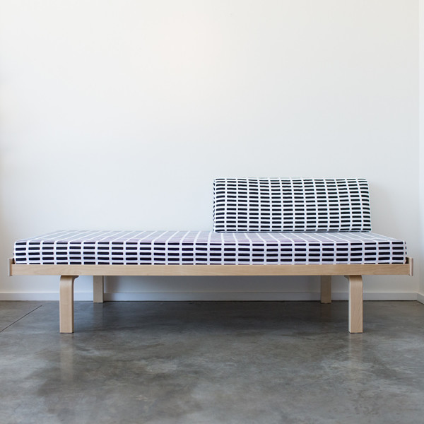 710 DAYBED 710 DAYBED