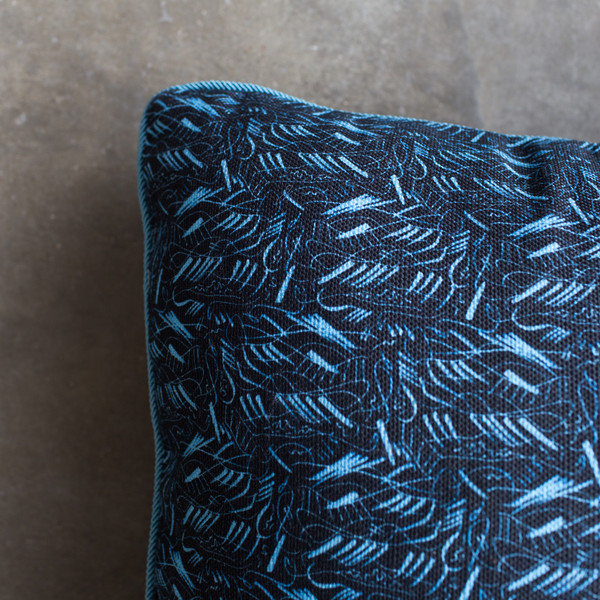 BALI INDIGO EVE 18" PILLOW BALI INDIGO EVE 18" PILLOW