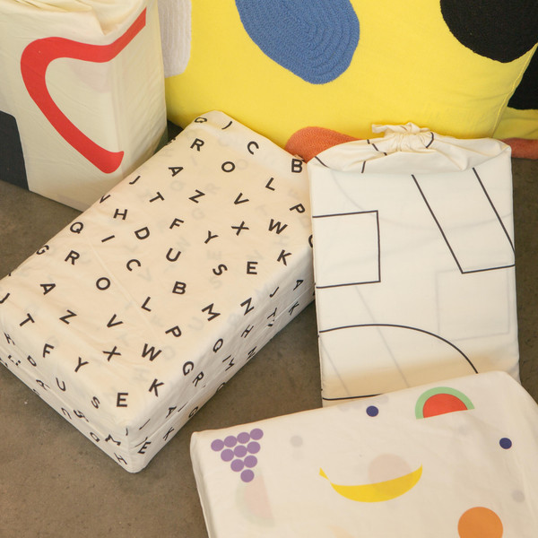 Dusen Dusen Cutouts Duvet Set Dusen Dusen Cutouts Duvet Set