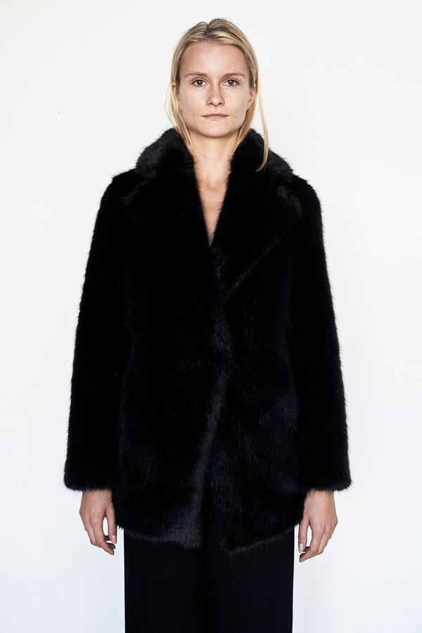 D.EFECT Faux Fur Duana Coat D.EFECT Faux Fur Duana Coat