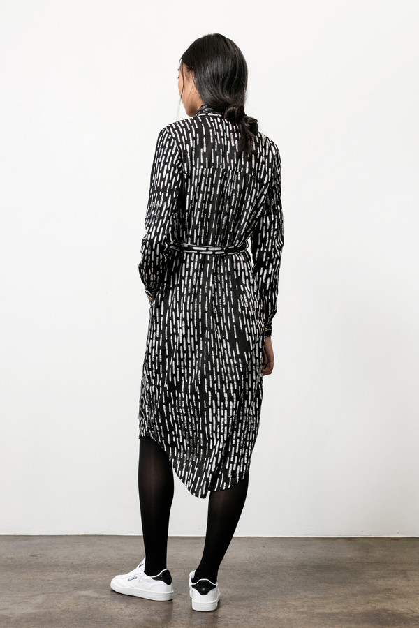 Osei-Duro Causa Dress in B&W Broken Lines Osei-Duro Causa Dress in B&W Broken Lines