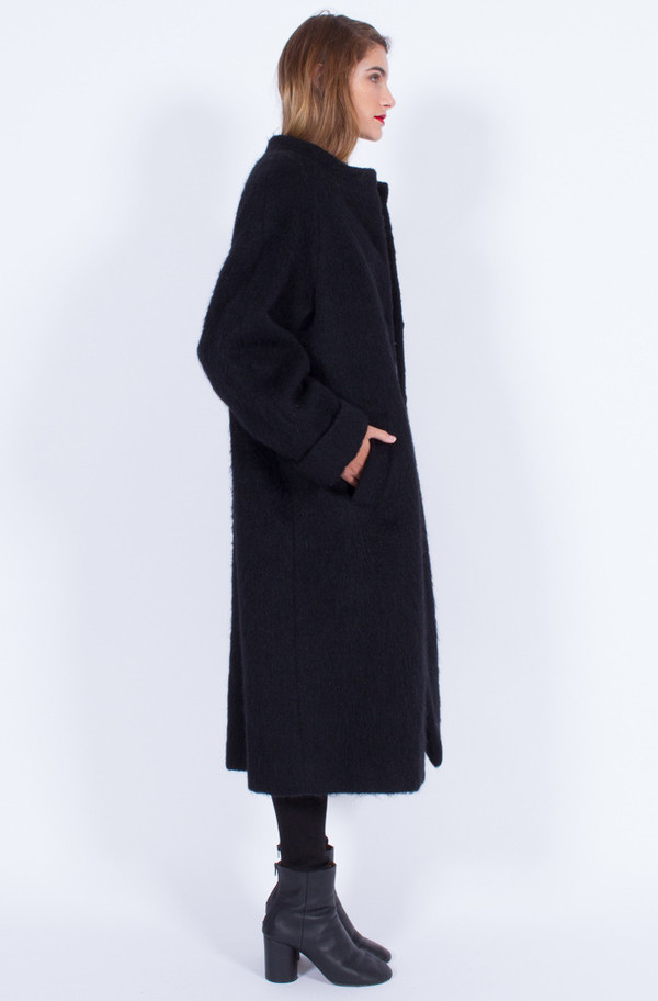 Yo Vintage! BLACK WOOLEN COAT (ONE SIZE) Yo Vintage! BLACK WOOLEN COAT (ONE SIZE)