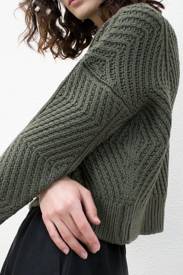 Micaela Greg BEVEL SWEATER Micaela Greg BEVEL SWEATER