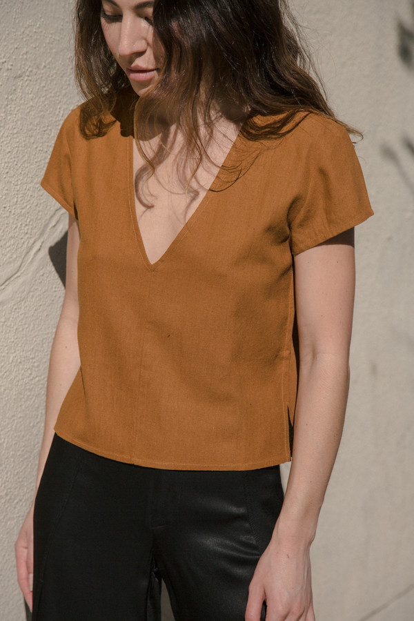 ali golden v-neck top in rust ali golden v-neck top in rust