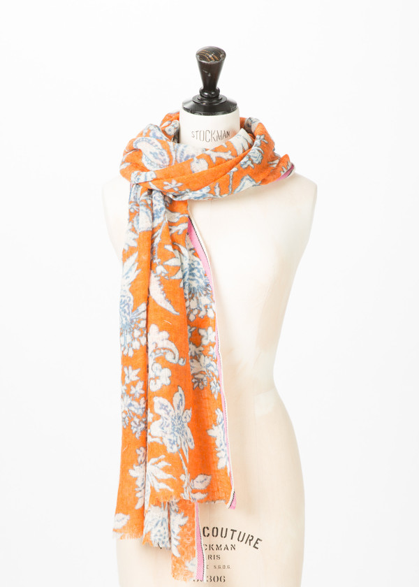 Epice Wool Botanical Print Shawl Epice Wool Botanical Print Shawl