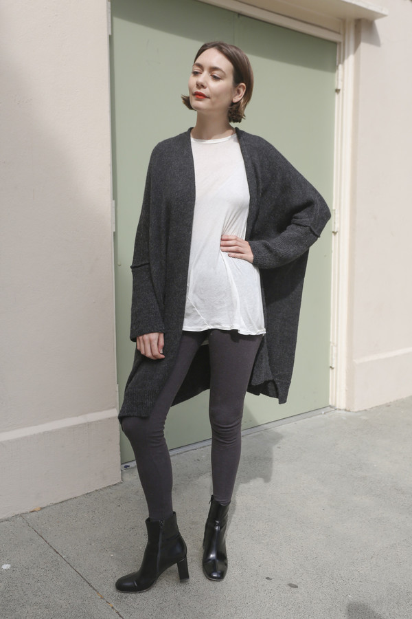 Lauren Manoogian Cashmere Rib Leggings in Dark Charcoal Lauren Manoogian Cashmere Rib Leggings in Dark Charcoal
