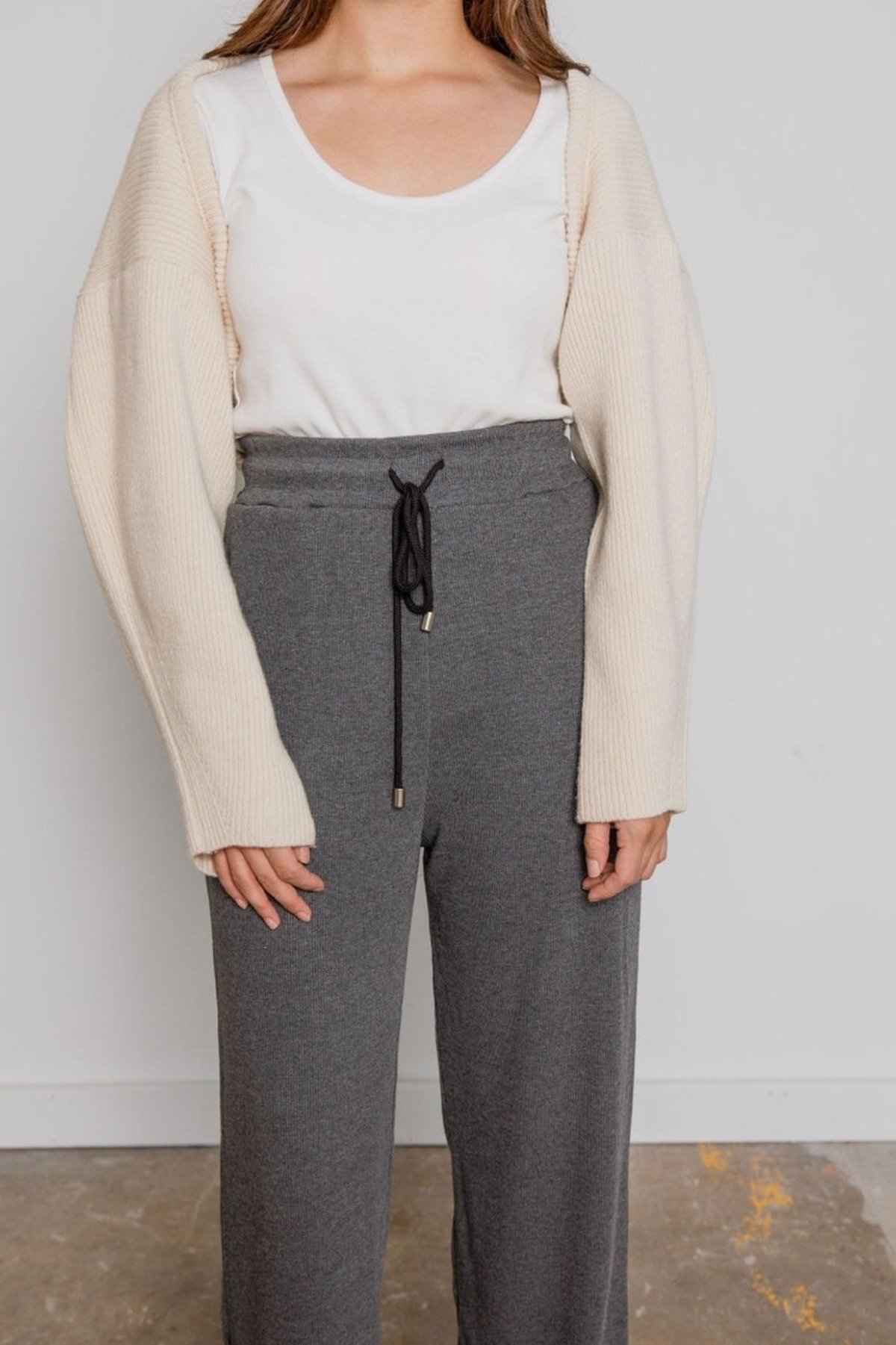 Repeller Ribbed Bolero Cardigan 