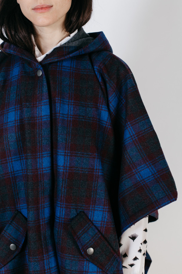 Bridge & Burn Lea Grey Burgundy Plaid Bridge & Burn Lea Grey Burgundy Plaid