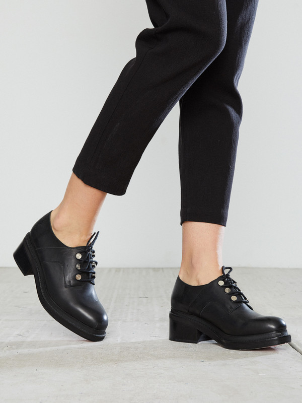 Carey Black Shoe Carey Black Shoe