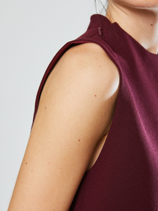 KAAREM Wind Chime Raised Collar Top in Burgundy KAAREM Wind Chime Raised Collar Top in Burgundy