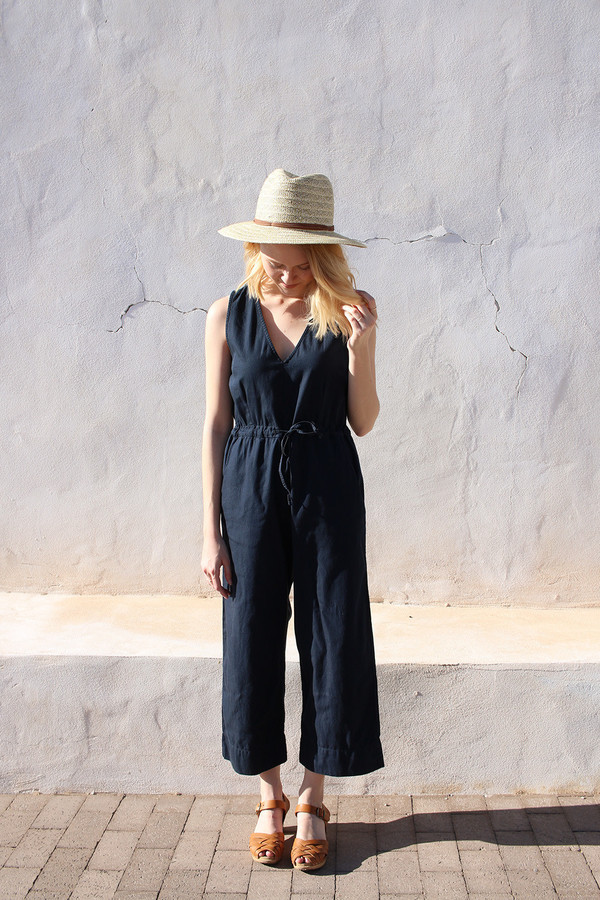 Slit-Back Jumper in Navy - one left! Slit-Back Jumper in Navy - one left!