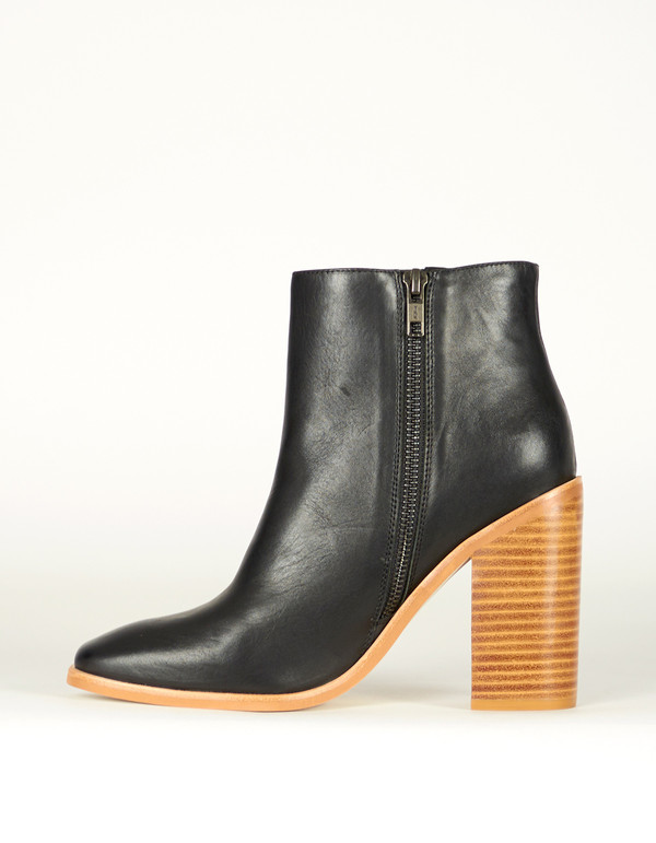 Sol Sana Fox Boot Black Sol Sana Fox Boot Black