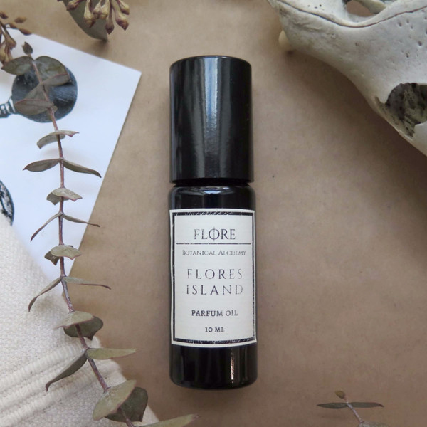 Flore Wild Rose - Botanical Perfume Oil Flore Wild Rose - Botanical Perfume Oil