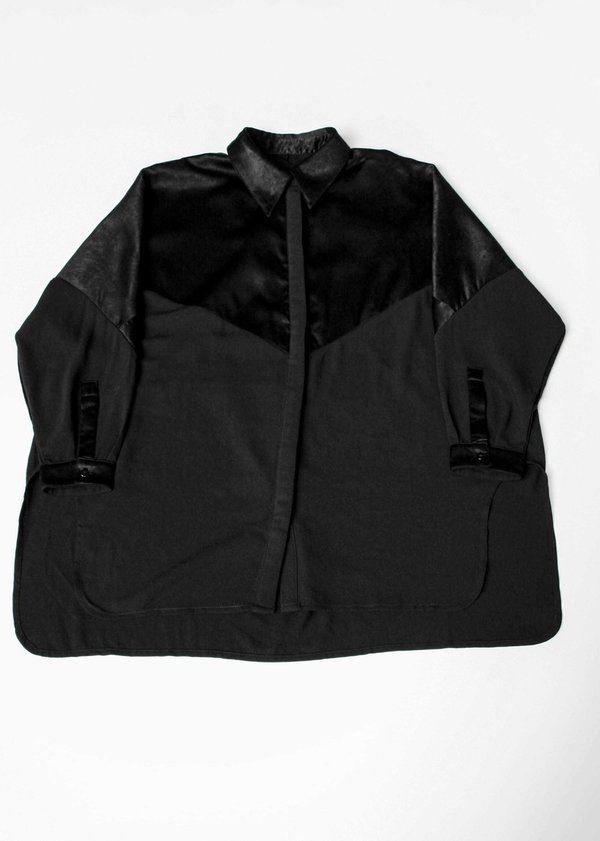 Berenik BLOUSE WIDE SLEEVES BLACK SHINY Berenik BLOUSE WIDE SLEEVES BLACK SHINY