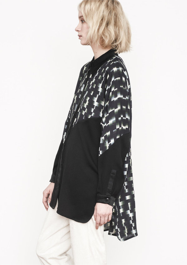 Berenik BLOUSE WIDE SLEEVES BLACK SHINY Berenik BLOUSE WIDE SLEEVES BLACK SHINY