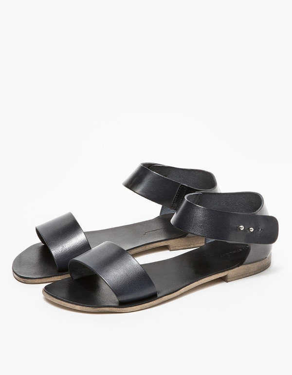 Intentionally Blank FIUME Sandal in Black Leather Intentionally Blank FIUME Sandal in Black Leather
