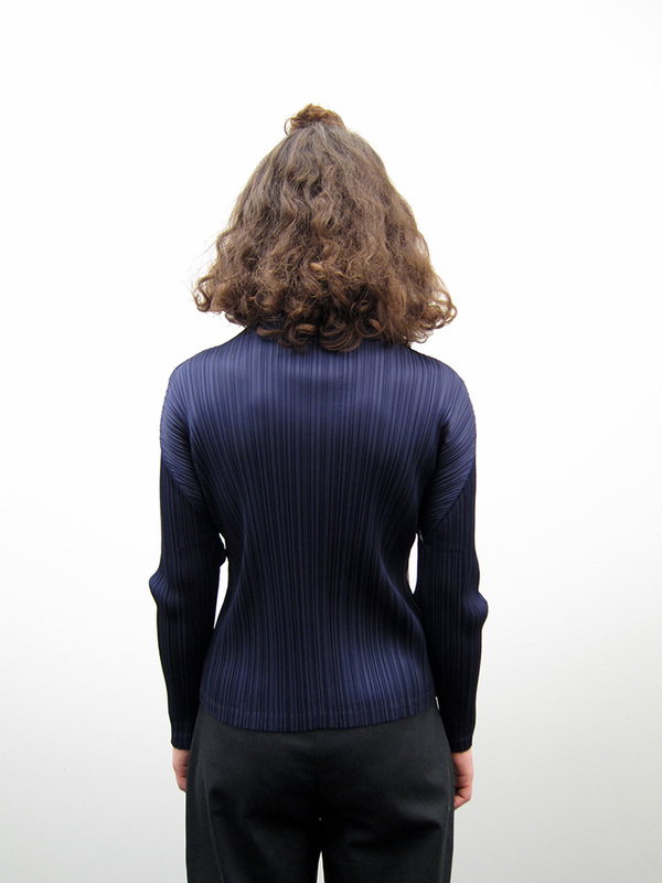 Issey Miyake Mock Neck Top - Pink x Navy Issey Miyake Mock Neck Top - Pink x Navy