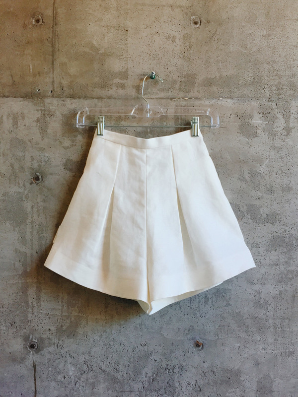UNIFORME Heath High Waisted Shorts - Belgian Linen Twill UNIFORME Heath High Waisted Shorts - Belgian Linen Twill