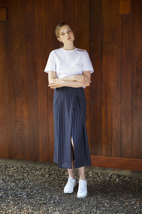 UNIFORME Zuch Woven Crop Tee UNIFORME Zuch Woven Crop Tee