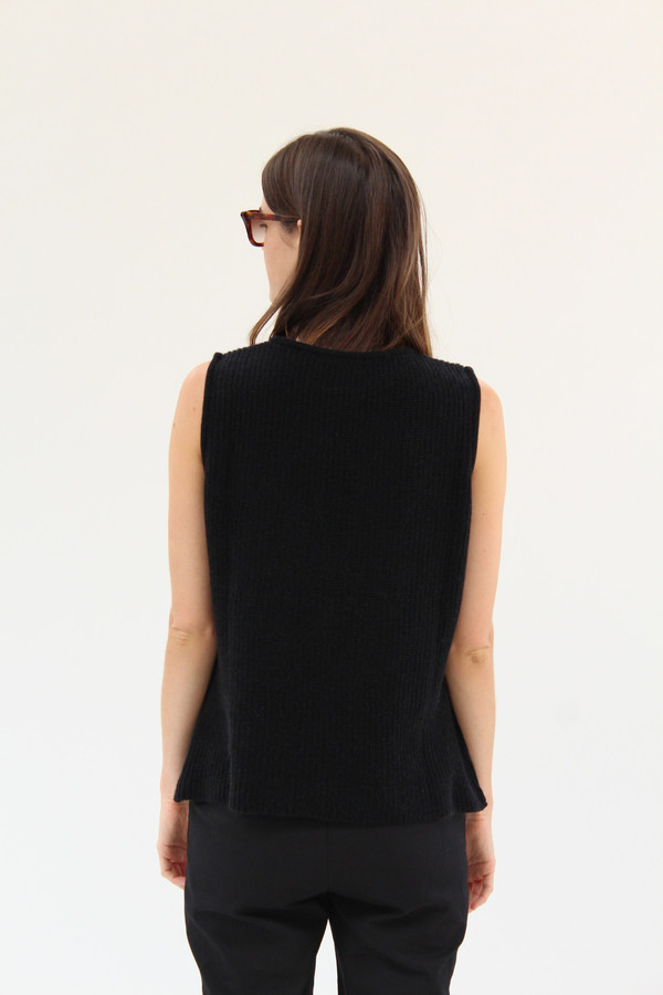 Beklina Cashmere Rib Shell Black Beklina Cashmere Rib Shell Black