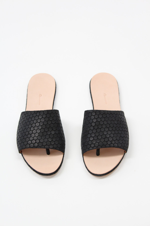 The Palatines Palatines Caelum Slide Sandal Black Hex The Palatines Palatines Caelum Slide Sandal Black Hex