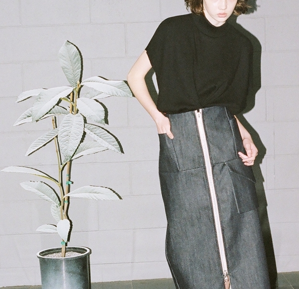 Alexa Stark Bamboo Snap Tee Alexa Stark Bamboo Snap Tee