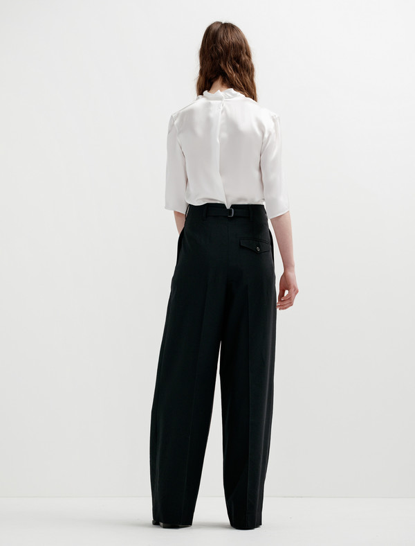Lemaire Two-Pleat Pants - Black Lemaire Two-Pleat Pants - Black