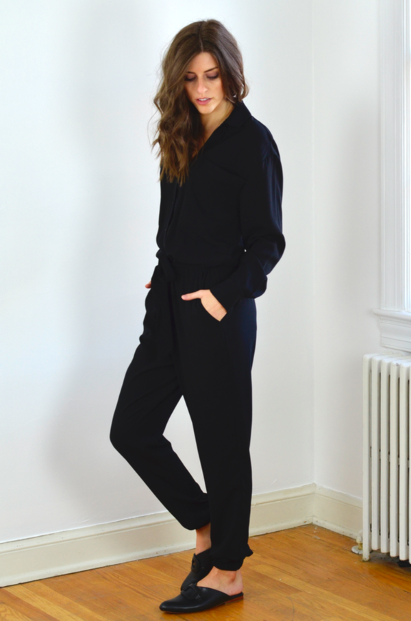 FRAME Denim Crepe Jumpsuit in Noir FRAME Denim Crepe Jumpsuit in Noir