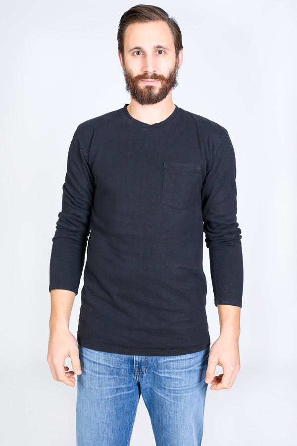 Men's Jungmaven Baja Long Sleeve Pocket T-Shirt in Urban Black Men's Jungmaven Baja Long Sleeve Pocket T-Shirt in Urban Black