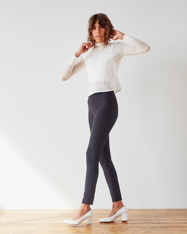 PIECE NYC Mesh Mockneck - White PIECE NYC Mesh Mockneck - White