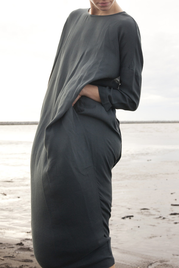 BLACK CRANE COCOON DRESS BLACK CRANE COCOON DRESS