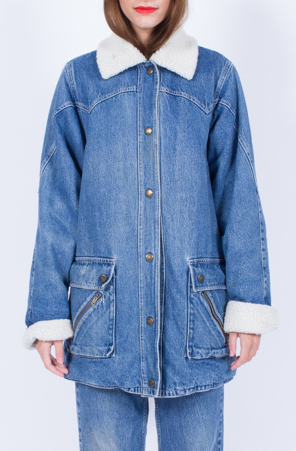 DENIM SHEARLING JACKET (MEDIUM-LARGE) DENIM SHEARLING JACKET (MEDIUM-LARGE)
